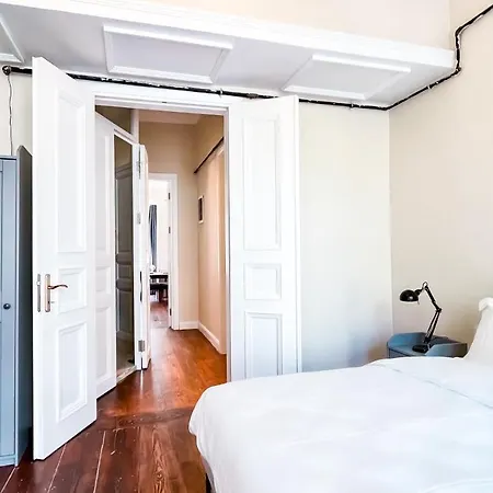 Apartment Homie - Historical In The Center Of Besiktas *