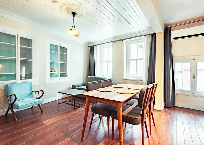 Homie - Historical In The Center Of Besiktas * Istanbul